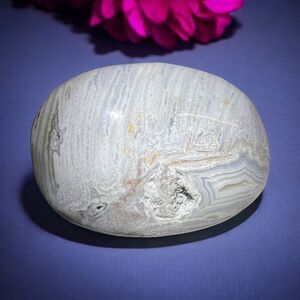 Mexican White Lace Agate Meditation Palmstone‎ (2)